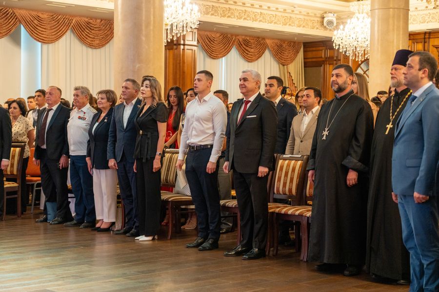 С большим удовольствием посетил чествование выпускников 2026 года: медалистов и ребят, которые…