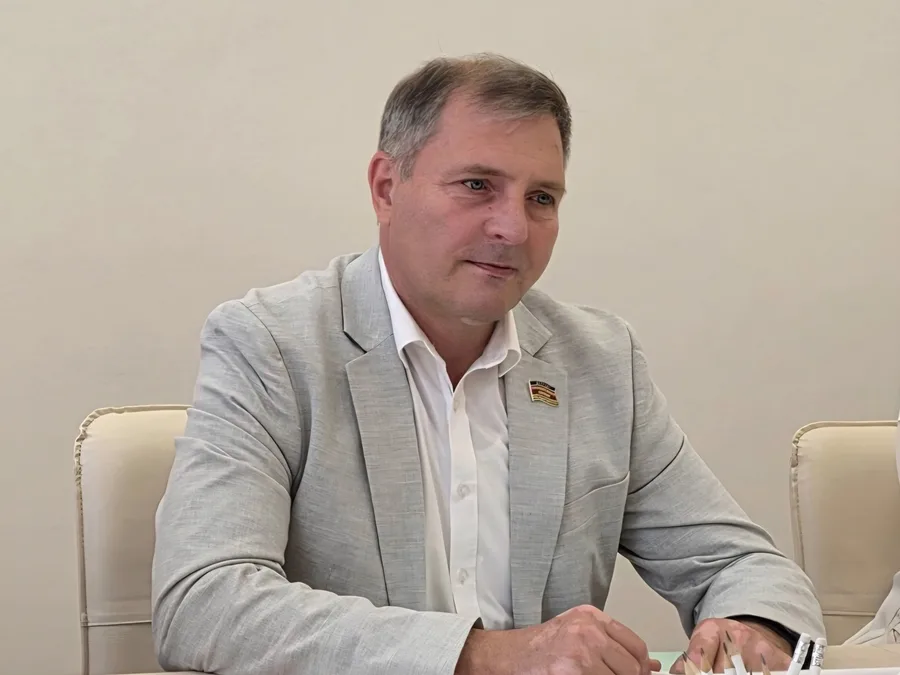 Начать своё дело всегда непросто. В начале 2026 года участник СВО Алексей Лебедев открыл…