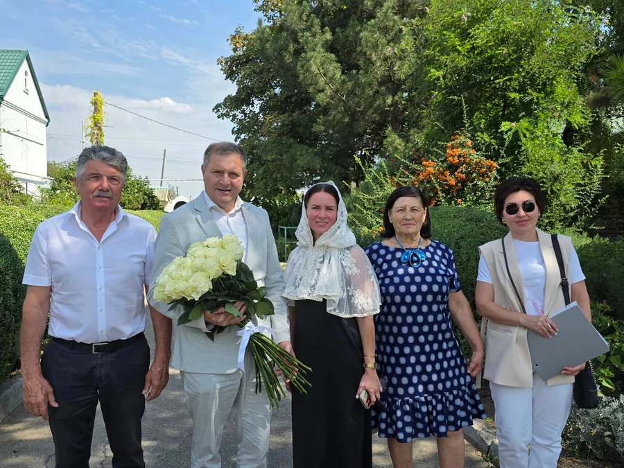 С матушкой Тавифой знаком давно, поэтому, бывая в Тимашевском районе, стараюсь заехать в…